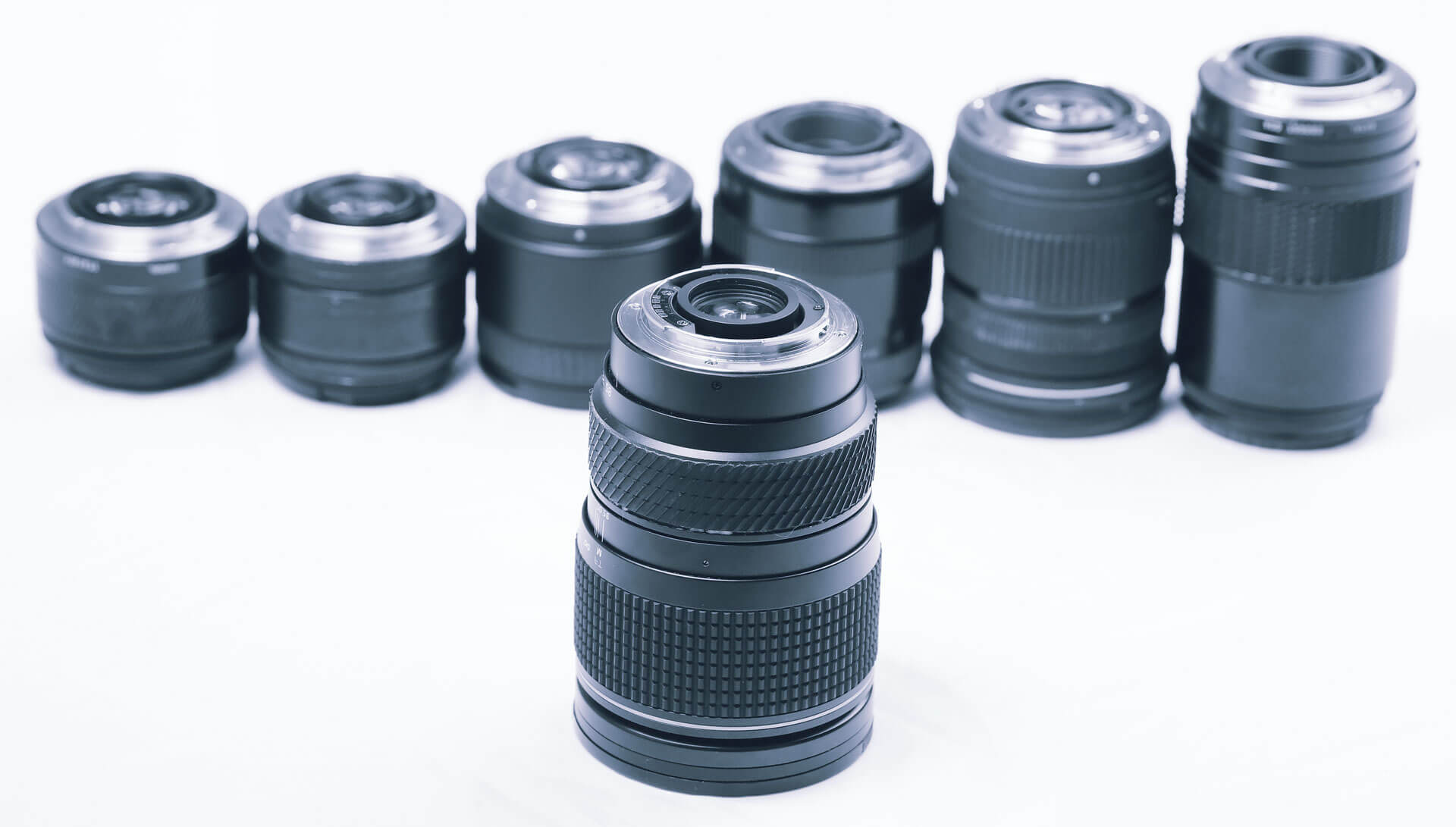 Razne vrste objektiva koje se koriste u produkt fotografiji - F Digital Požarevac 